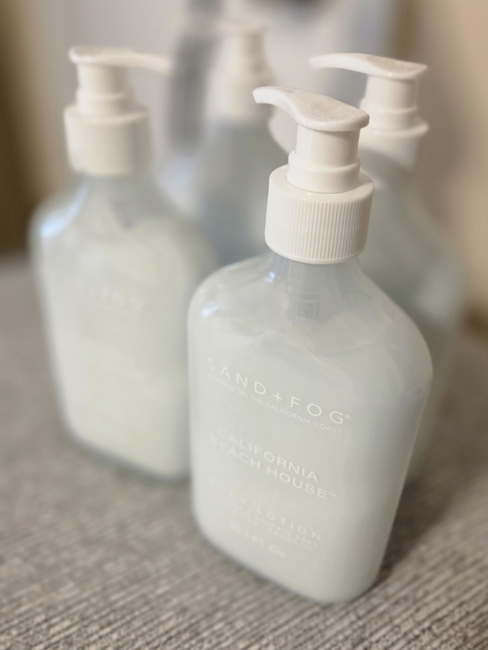 4- Sand+Fog California Beach House White Hand & Body Lotion